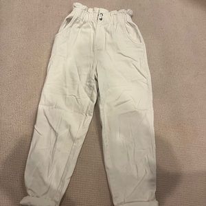 HIGH-WAISTED PAPERBAG BAGGY JEANS